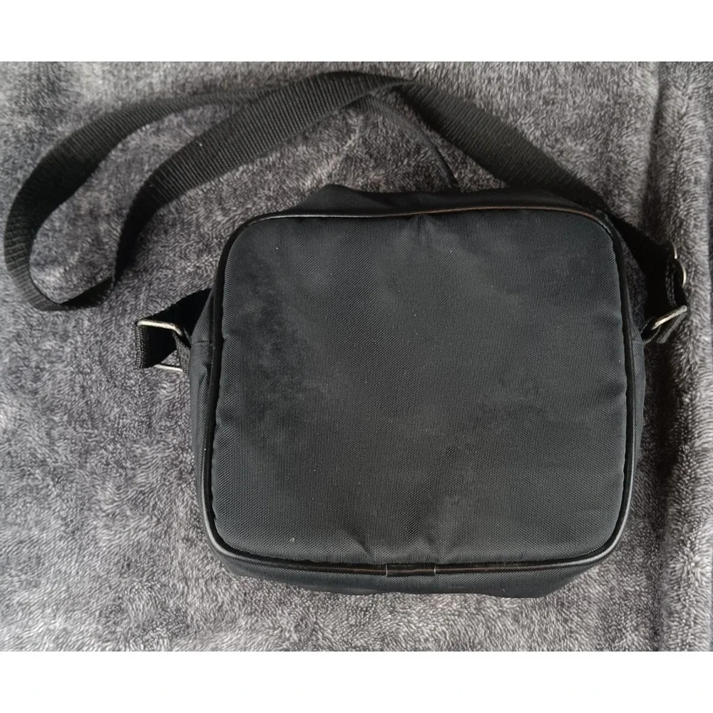 Minolta‎ Black Messenger Bag Crossbody Strap Double Zip Front Pocket